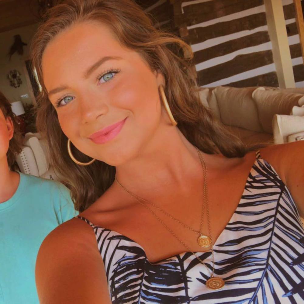 Meet your Posher, Chandler